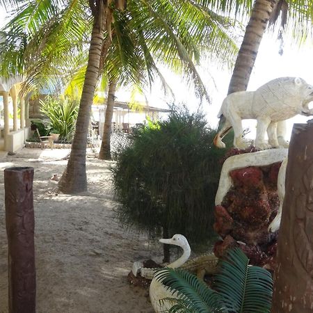 Hotel Du Bar De La Mer Cap Skirring Kabrousse المظهر الخارجي الصورة